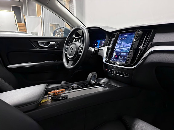 Volvo V60 Cross Country 24 of 30