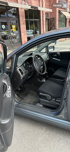 Suzuki Liana 9 of 9