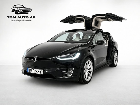 Tesla Model X 2 of 30