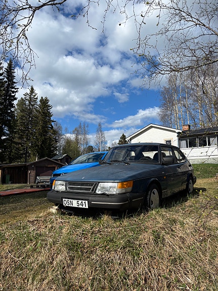 Saab 900 3 of 3