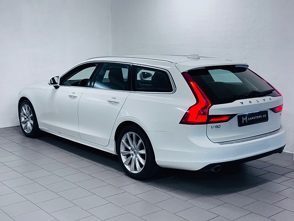 Volvo V90 16 of 17