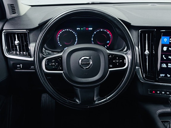 Volvo V90 14 of 17