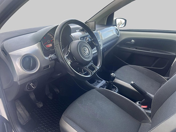 Volkswagen UP! 9 of 10