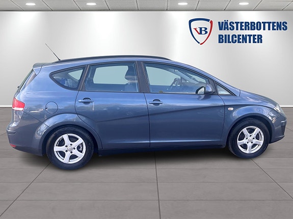 Seat Altea XL 2 of 9