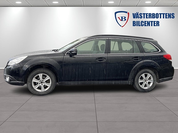 Subaru Outback 2 of 9