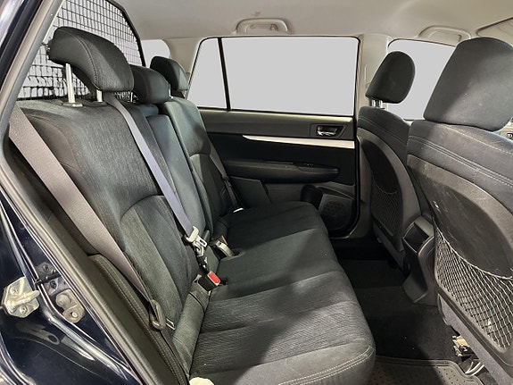 Subaru Outback 5 of 9