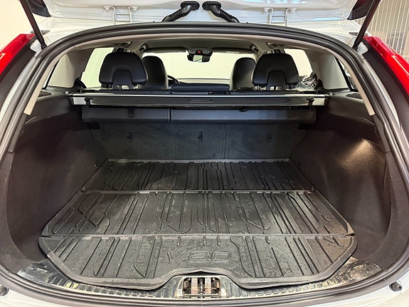 Volvo V60 15 of 19