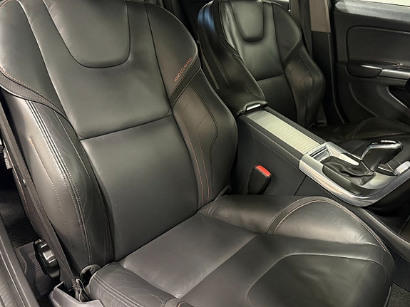 Volvo V60 9 of 19