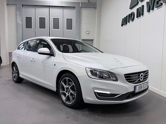 Volvo V60 17 of 19