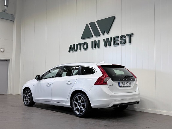 Volvo V60 4 of 19