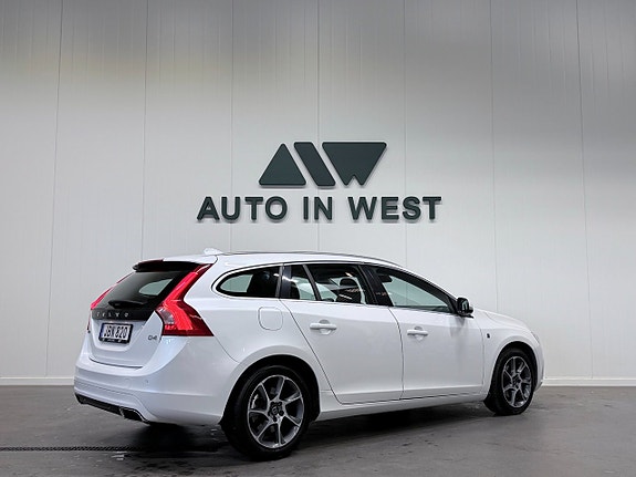 Volvo V60 16 of 19