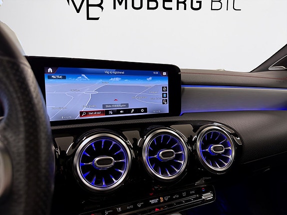 Mercedes-Benz CLA200 d 15 of 17