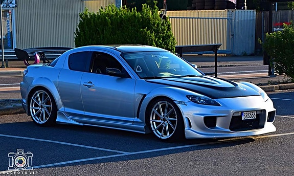Mazda RX-8 9 of 13