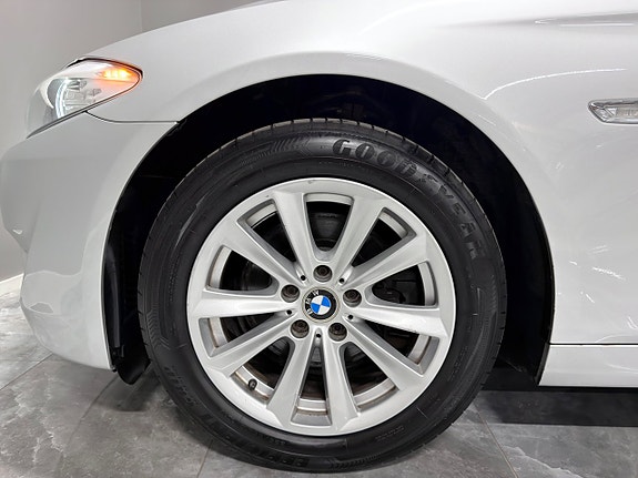 BMW 520d 12 of 26