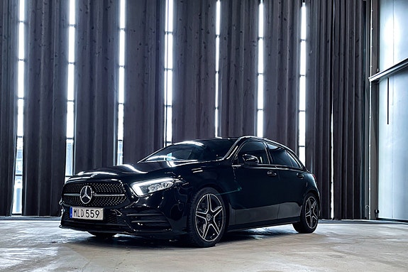 Mercedes-Benz A200 2 of 15