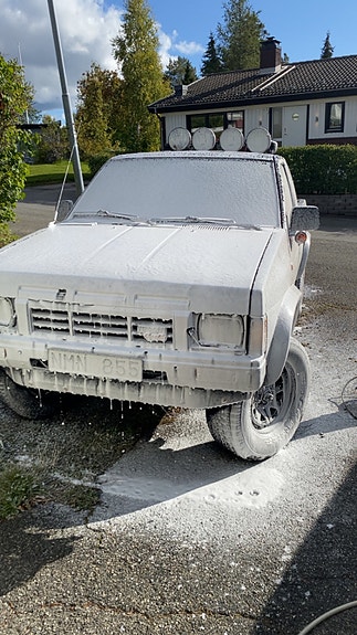 Nissan Navara 4 of 4