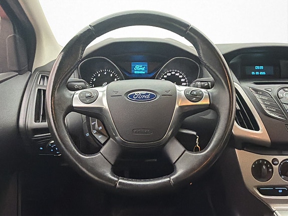 Ford Focus 12 of 25