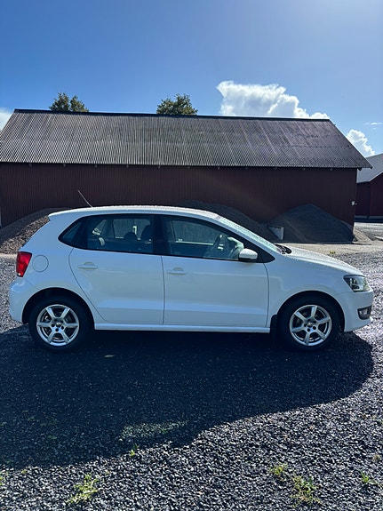 Volkswagen Polo 7 of 13