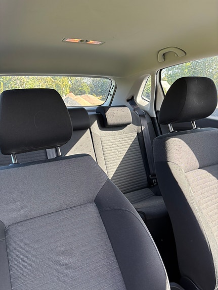 Volkswagen Polo 10 of 13