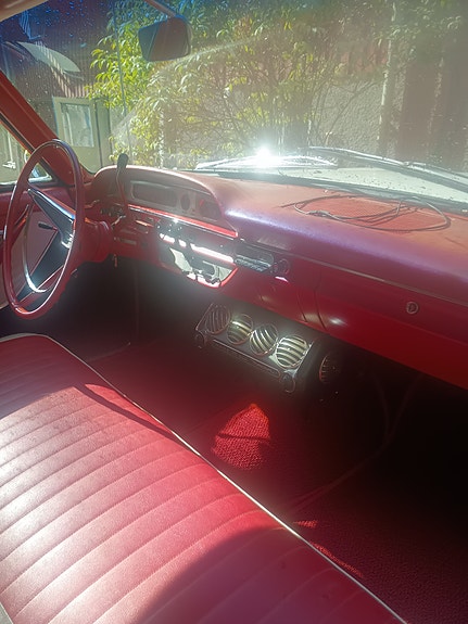 Ford V8 8 of 10