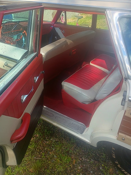 Ford V8 3 of 10
