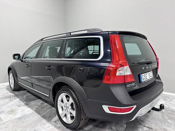 Volvo XC70 5 of 26