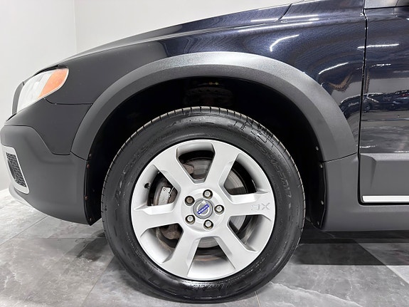 Volvo XC70 11 of 26