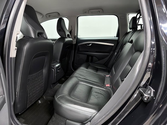 Volvo XC70 24 of 26