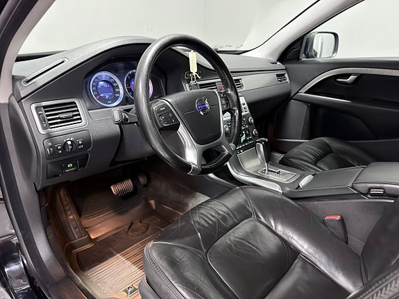 Volvo XC70 15 of 26