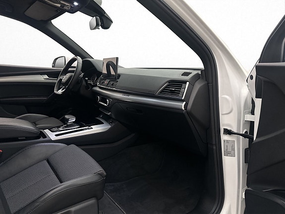 Audi Q5 20 of 29