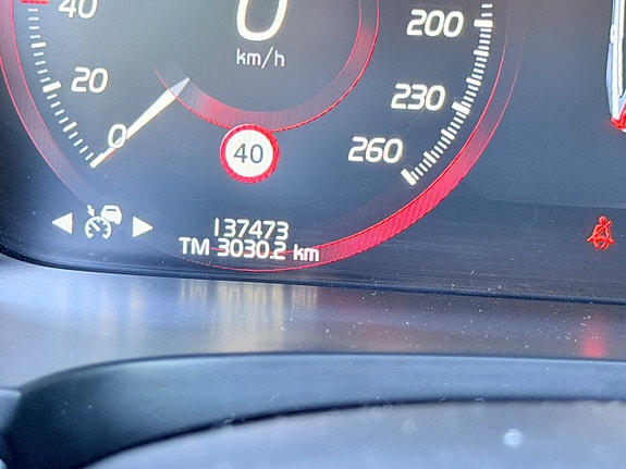 Volvo V90 15 of 15