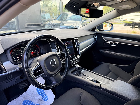 Volvo V90 10 of 15