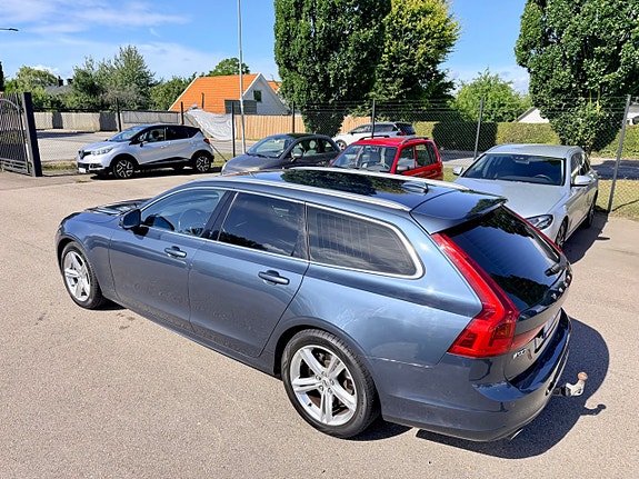 Volvo V90 8 of 15
