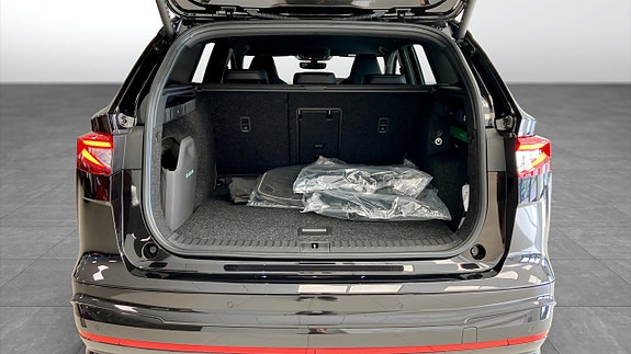 Skoda Enyaq RS 12 of 25