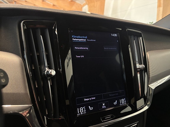 Volvo V90 14 of 24