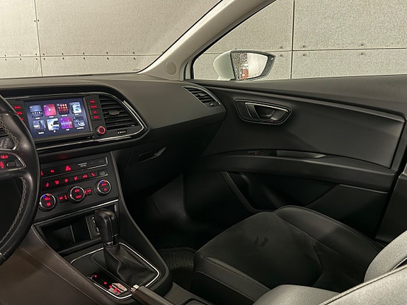Seat Leon 11 of 19