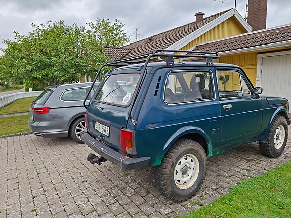 Lada Niva 4 of 4