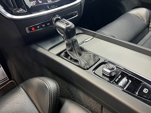 Volvo S60 20 of 28