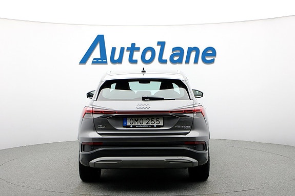 Audi Q4 e-tron 8 of 29