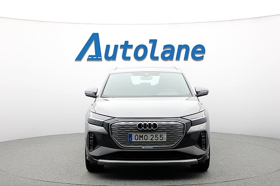 Audi Q4 e-tron 4 of 29