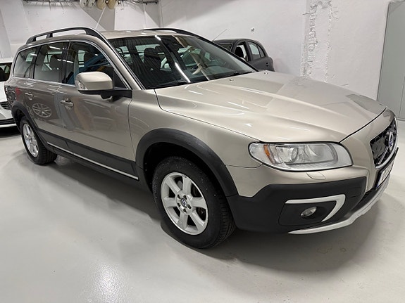 Volvo XC70 3 of 15