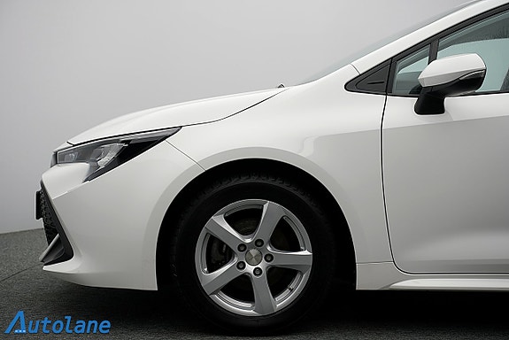 Toyota Corolla 12 of 30