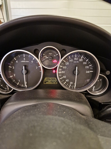 Mazda MX-5 7 of 10