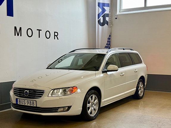 Volvo V70 4 of 17