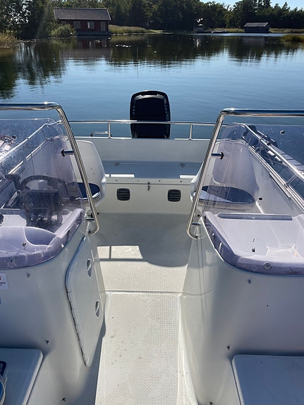 Silver Shark 580 DC 2004 3 of 4