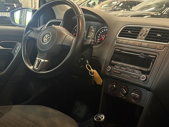 Volkswagen Polo 10 of 20
