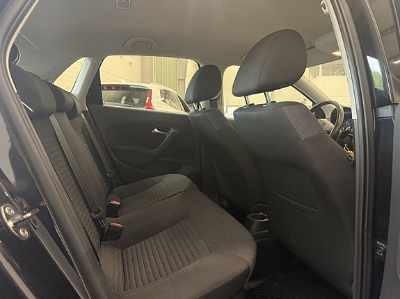 Volkswagen Polo 9 of 20