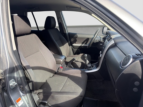 Suzuki Grand Vitara 14 of 16