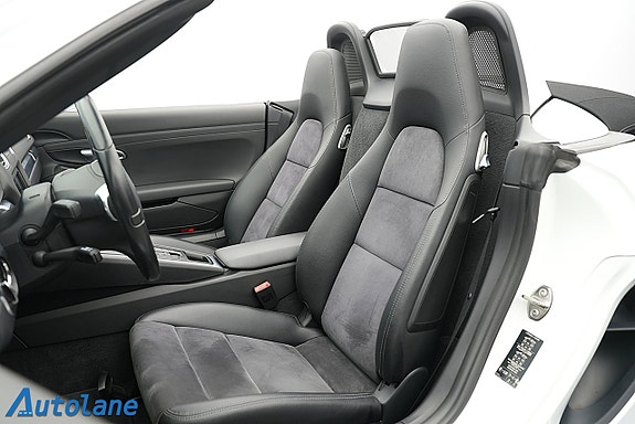 Porsche Boxster 30 of 30