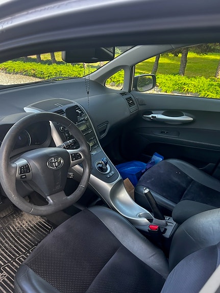 Toyota Auris 8 of 8